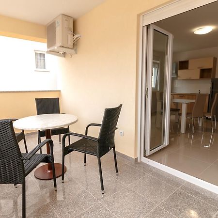 Summer Fun Apartments نوفاليا المظهر الخارجي الصورة
