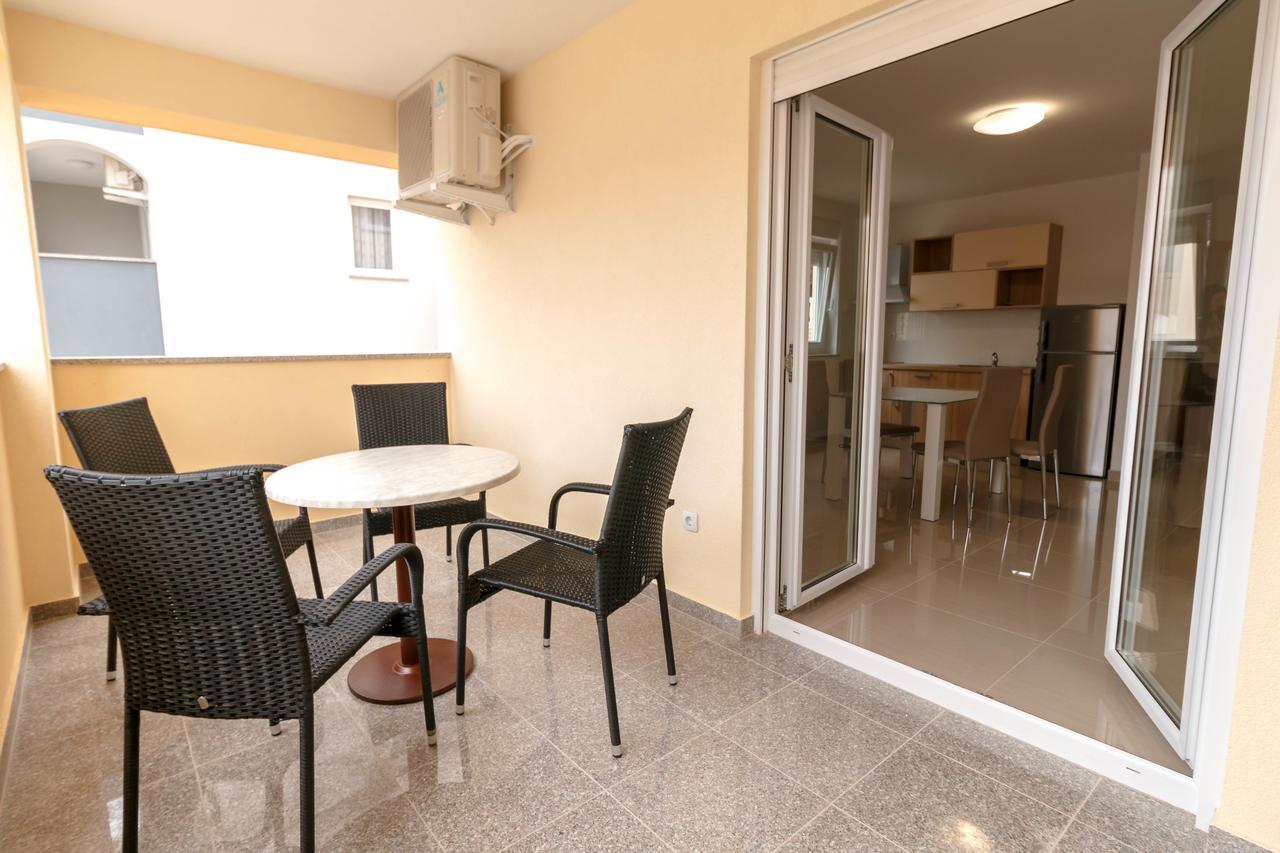 Summer Fun Apartments نوفاليا المظهر الخارجي الصورة