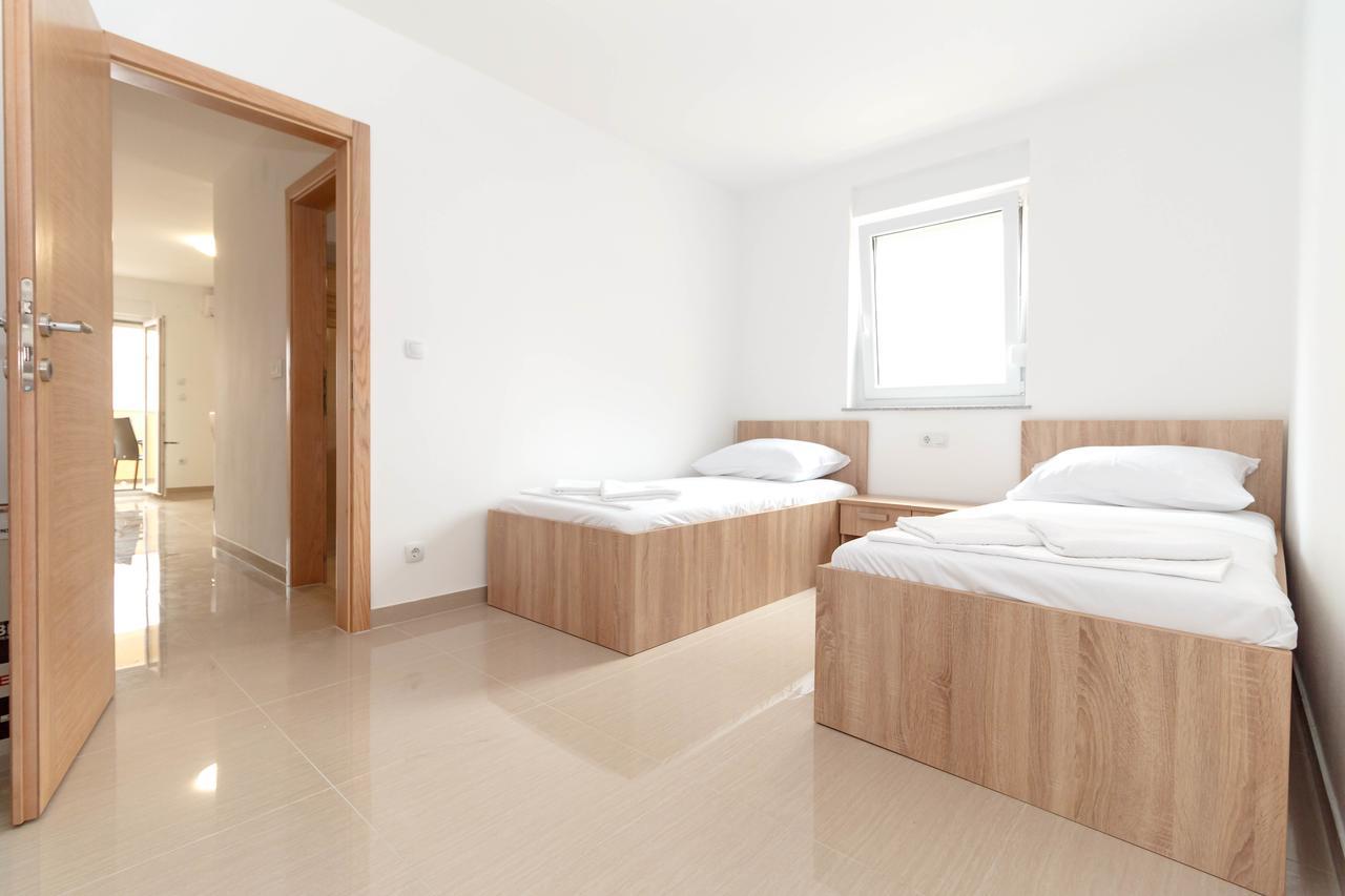 Summer Fun Apartments نوفاليا المظهر الخارجي الصورة