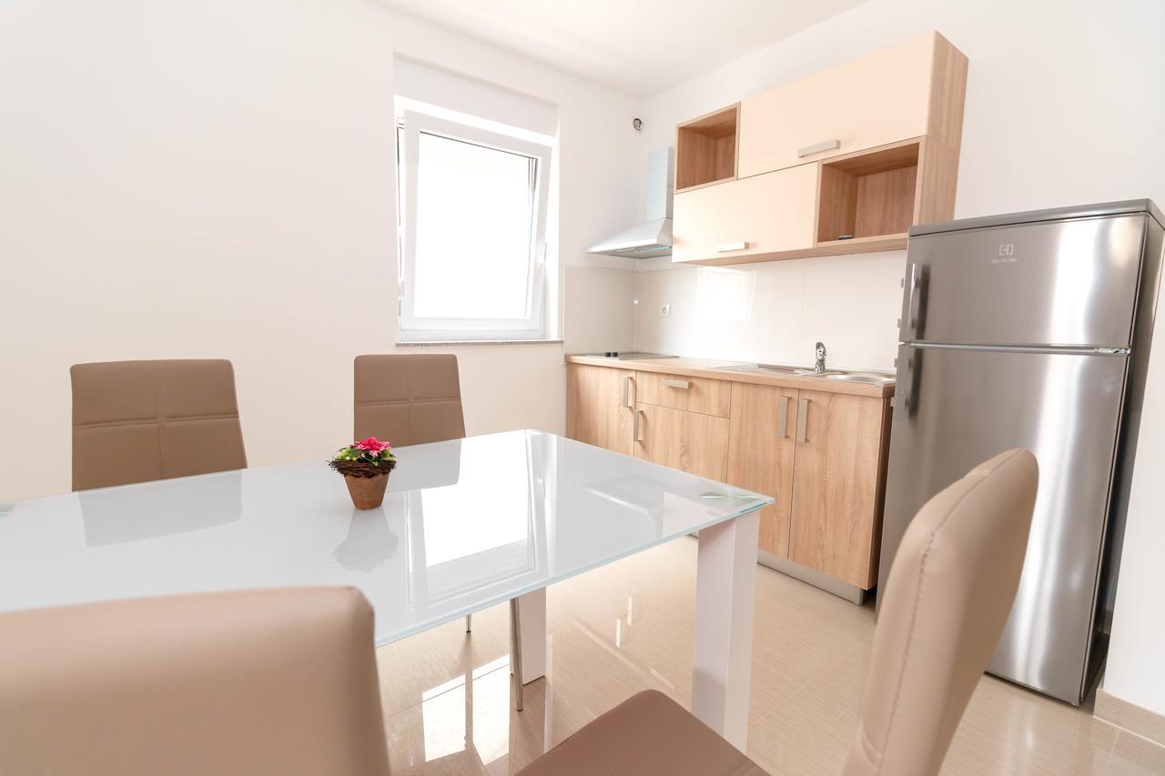Summer Fun Apartments نوفاليا المظهر الخارجي الصورة